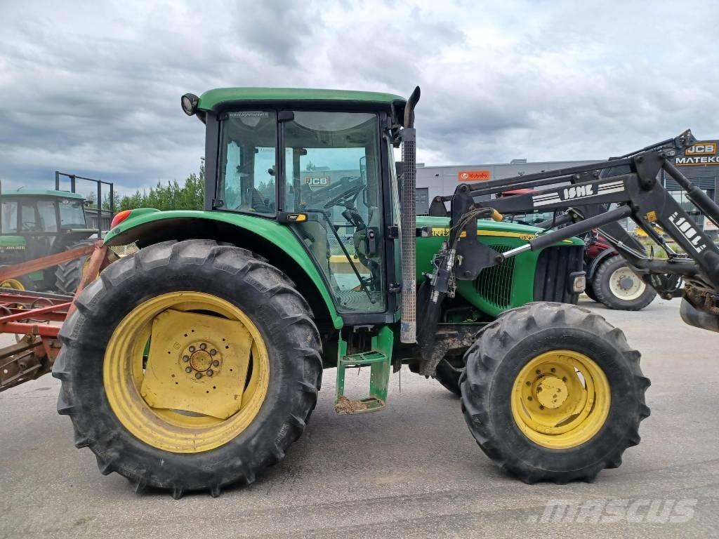 John Deere 6220 Tractoare