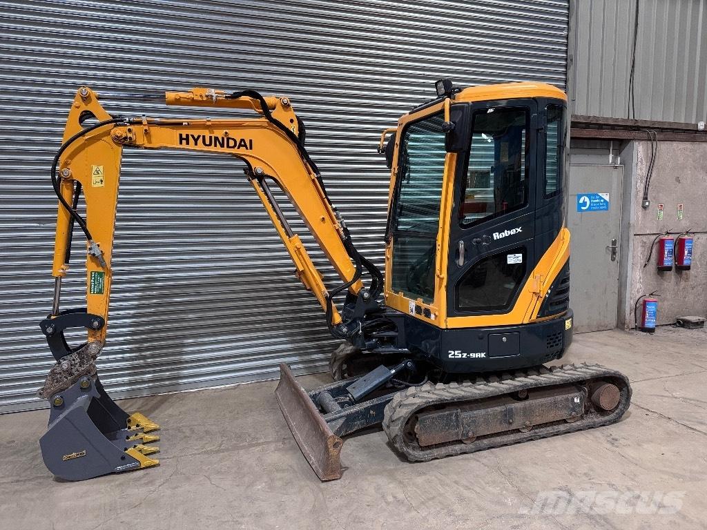 Hyundai R25Z-9 AK Mini excavatoare < 7t