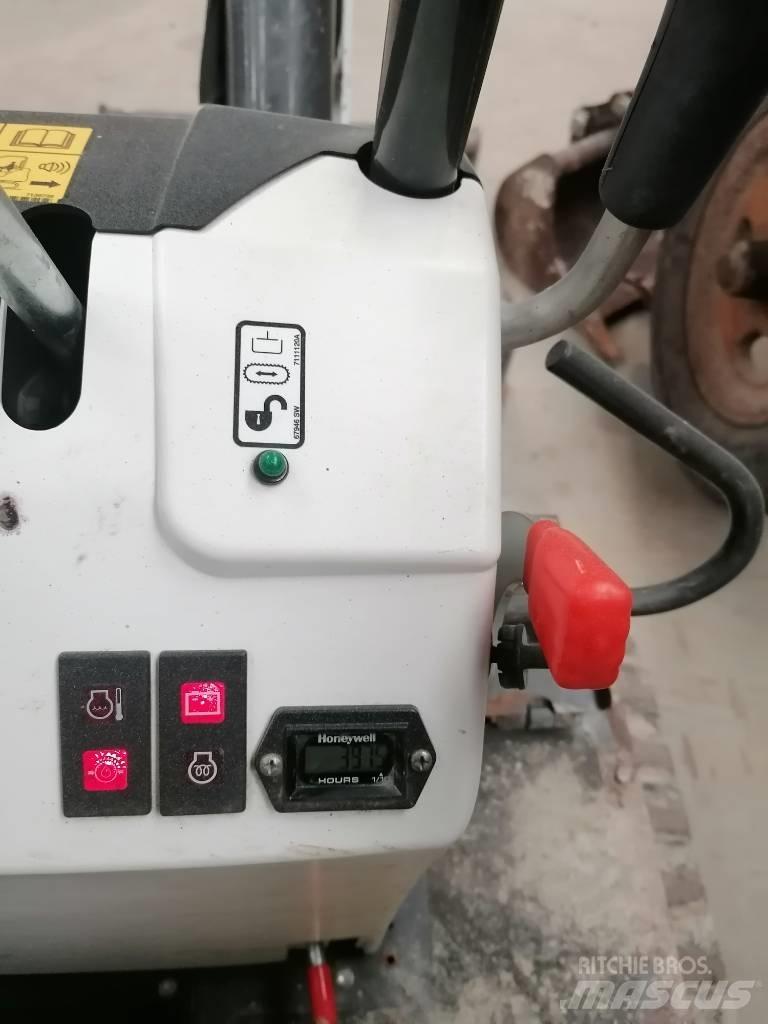 Bobcat E10Z Mini excavatoare < 7t