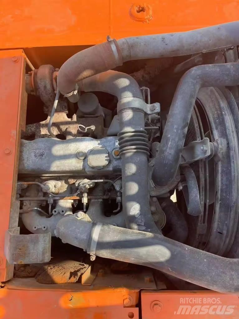 Hitachi ZX 120 Excavatoare pe șenile
