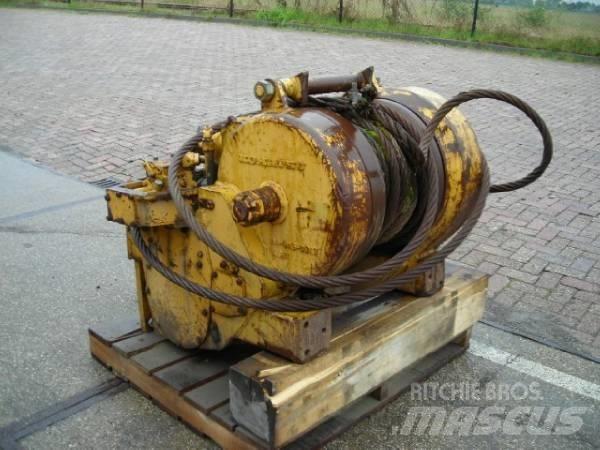 Komatsu D65E WINCH Alte componente
