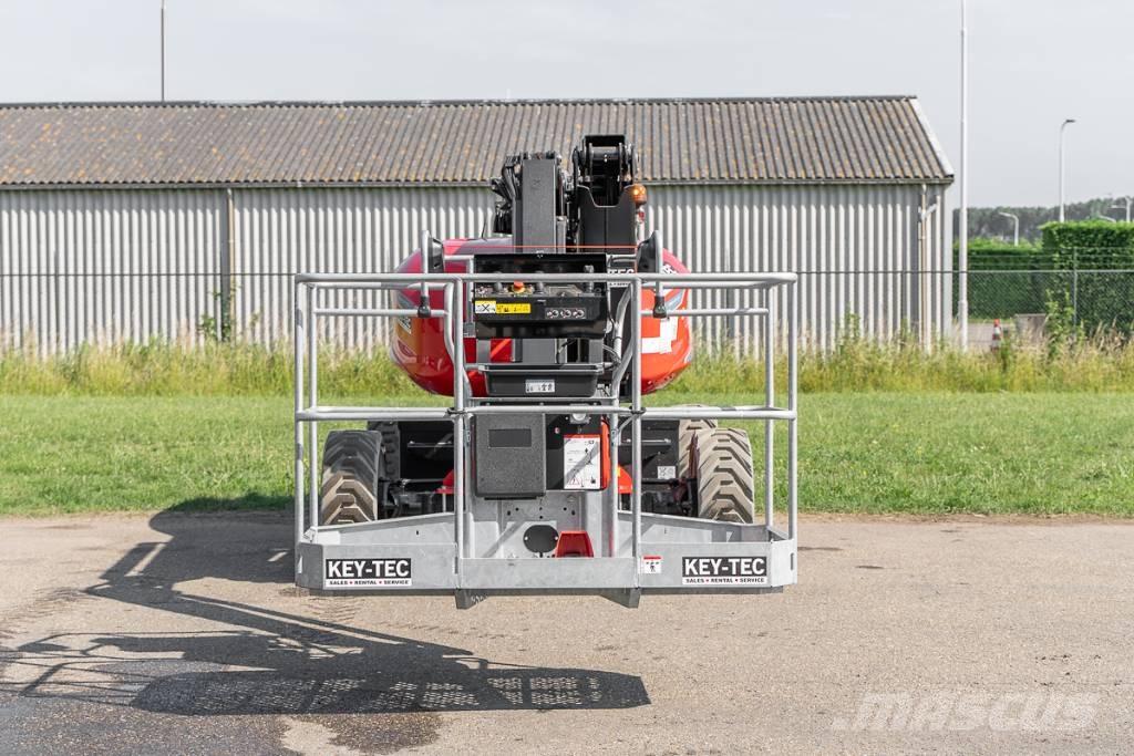 Manitou 160 ATJ e Nacele cu brat articulat