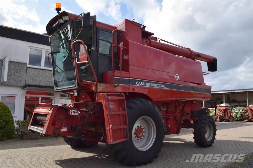 Case IH 1680 Axial Combine de secerat