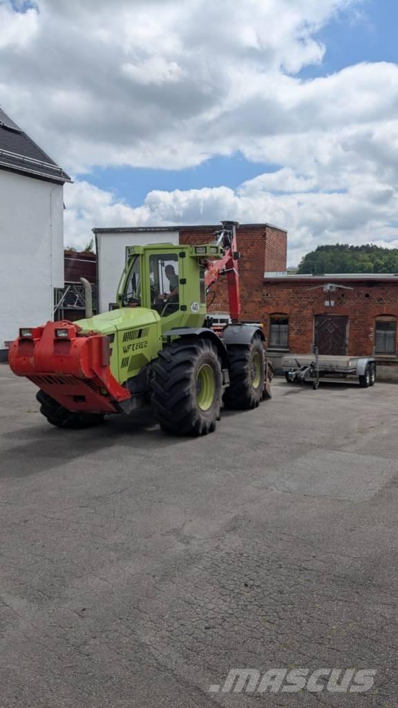 Werner WF-Trac 1700 Utilaje de manevrarea a bustenilor