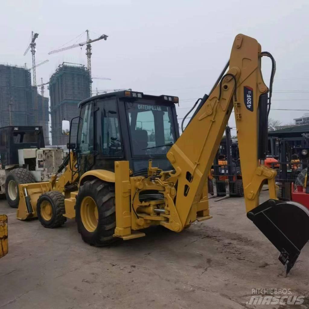 CAT 420 F Buldoexcavatoare