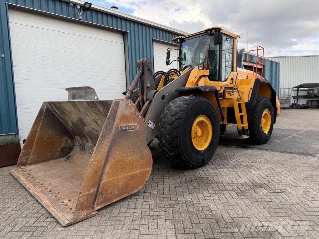 Volvo L 180 G Incarcator pe pneuri