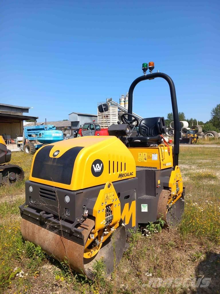 Mecalac TV1200 Compactor