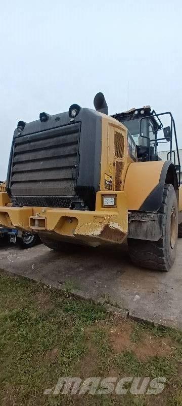 CAT 966 M Incarcator pe pneuri