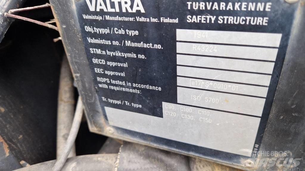Valtra C 120 Tractoare