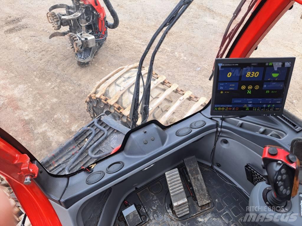 Komatsu 901 Combine forestiere