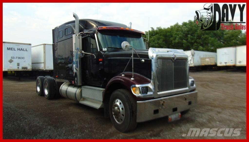 International 9900 i Autotractoare