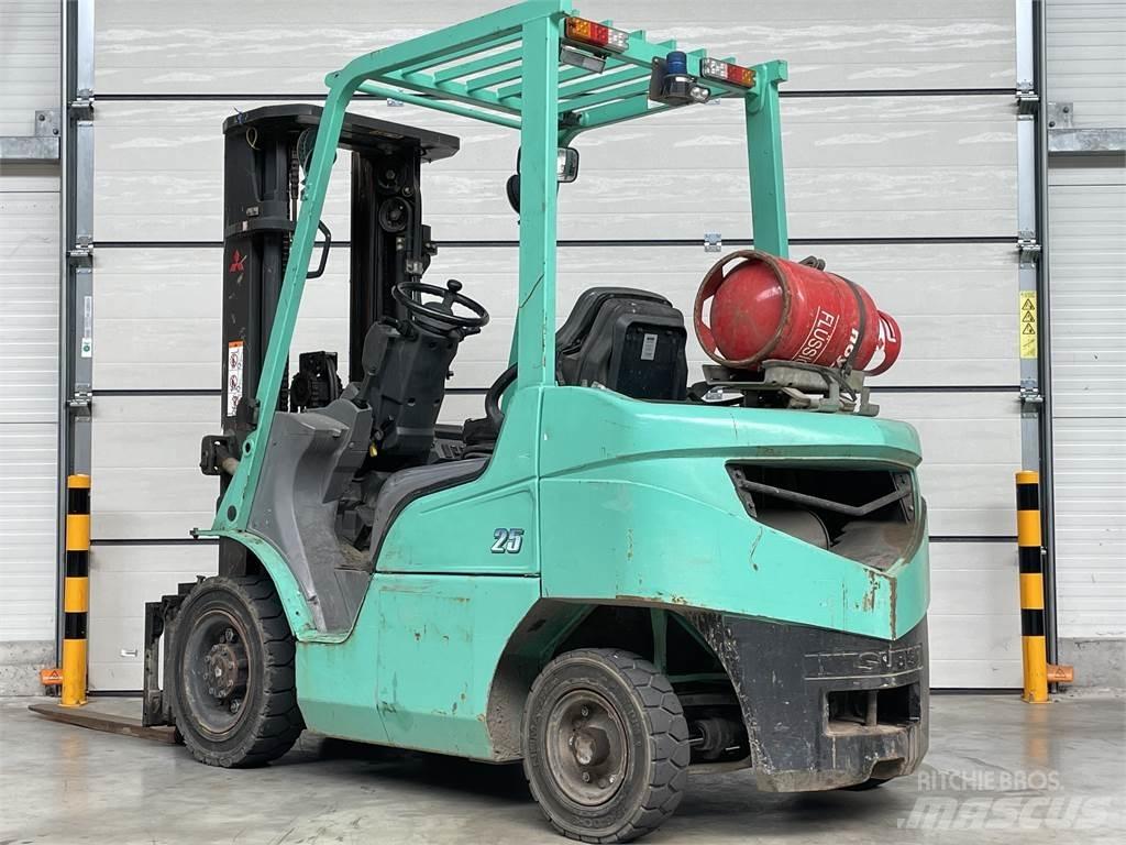 Mitsubishi FG25T Stivuitor GPL