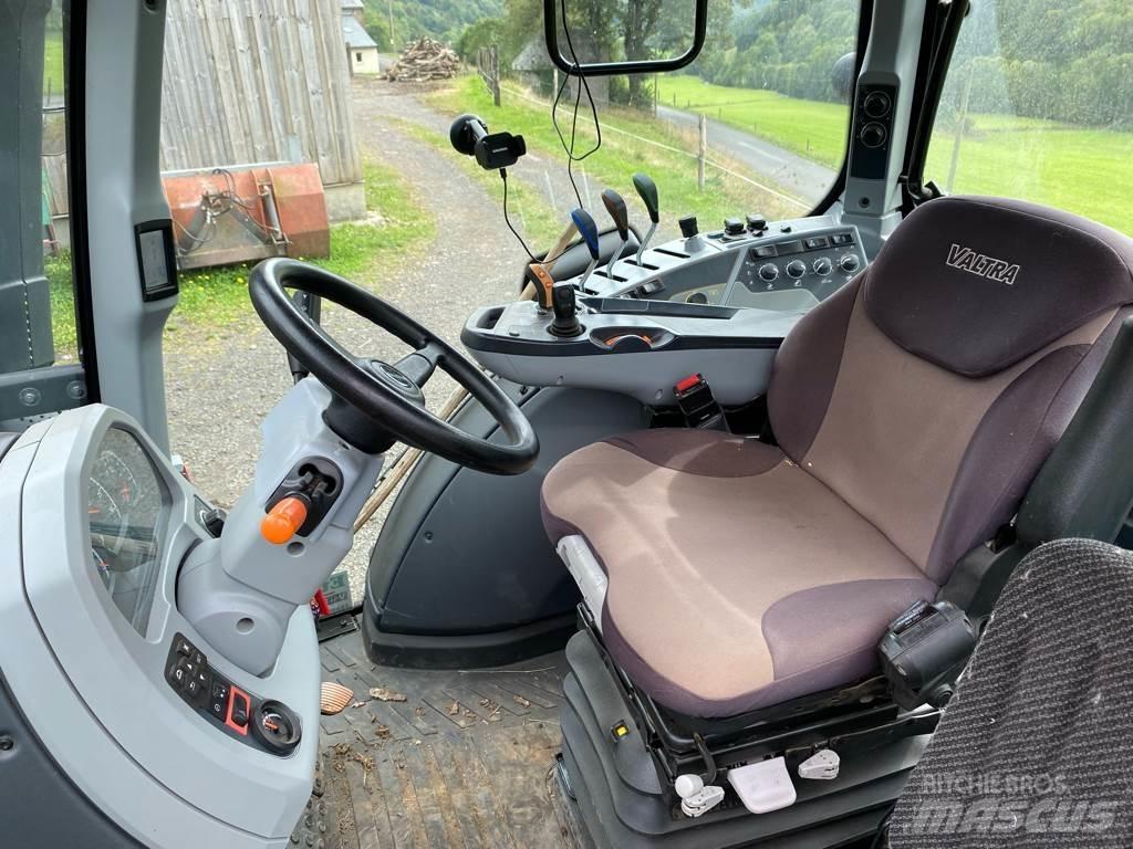 Valtra N134  HiTECH Tractoare