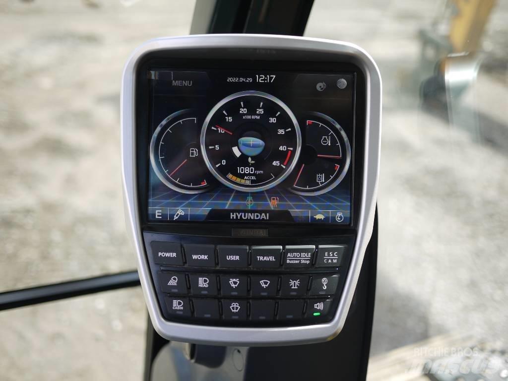 Hyundai HX 130 LCR Excavatoare pe șenile
