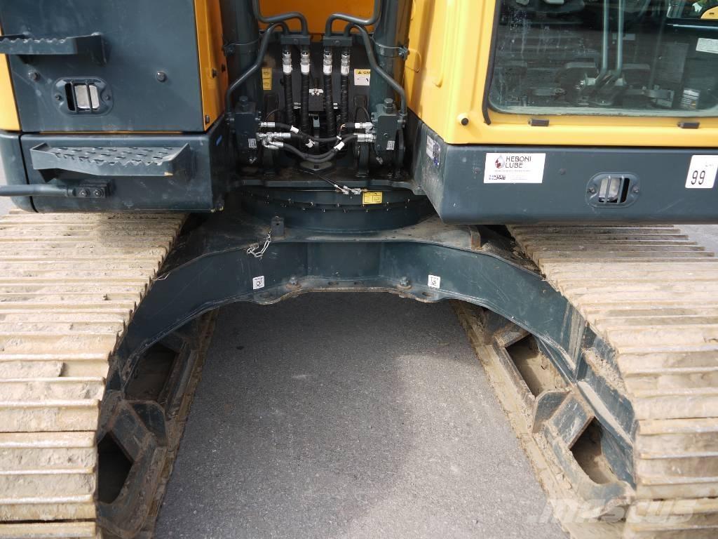 Hyundai HX 130 LCR Excavatoare pe șenile

