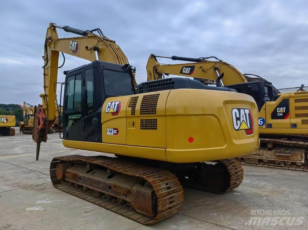 CAT CAT 323GX Excavatoare pe șenile
