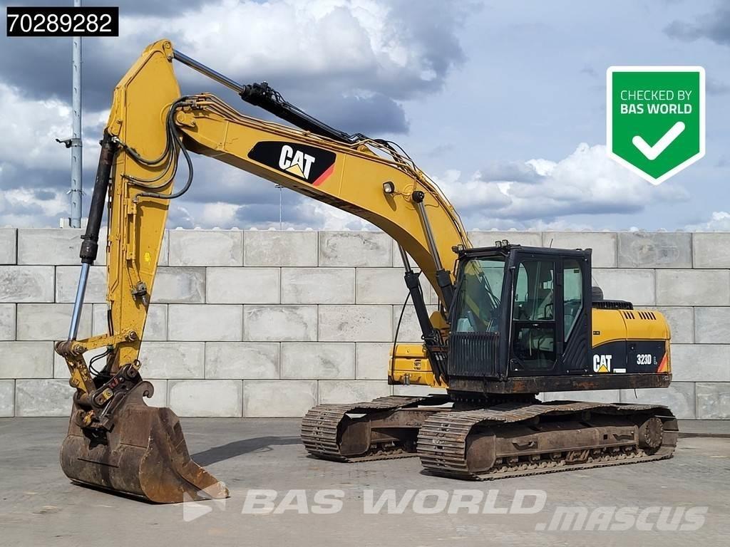 CAT 323 D L Excavatoare pe șenile
