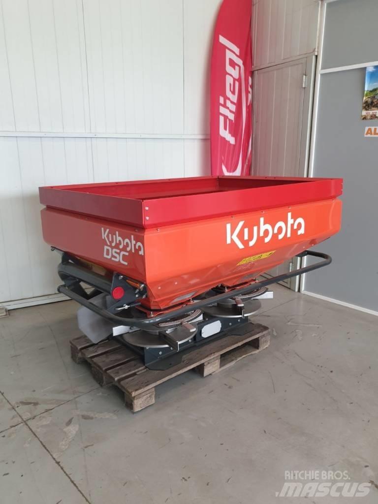 Kubota DSC 700 Împrastierea mineralelor