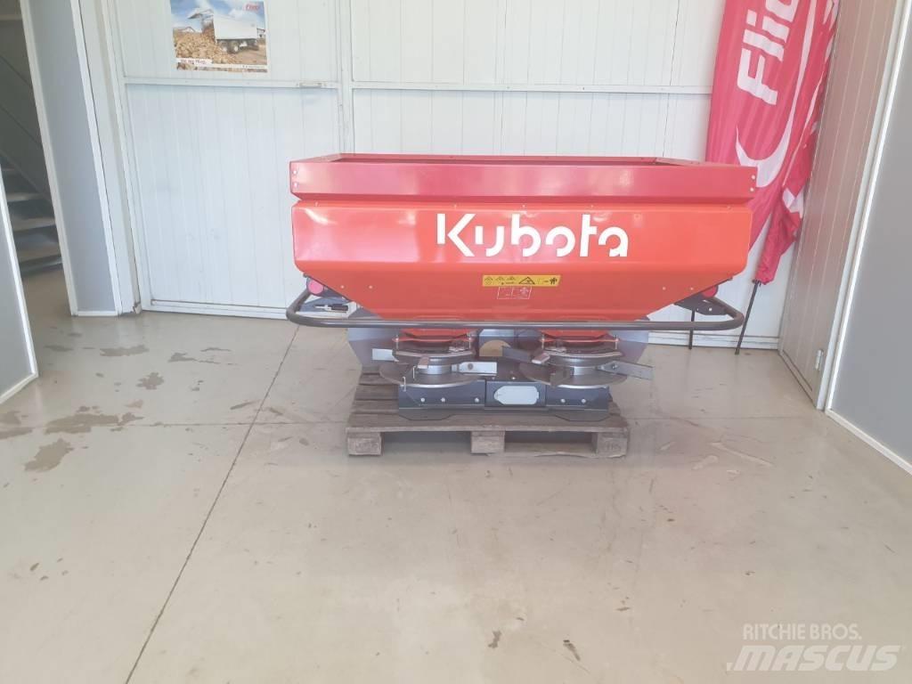 Kubota DSC 700 Împrastierea mineralelor