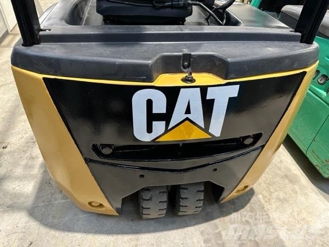 CAT EP 16 CPNT Stivuitor electric