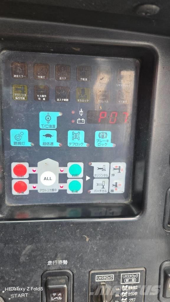 Kato KR 50 H Macara teren accidentat