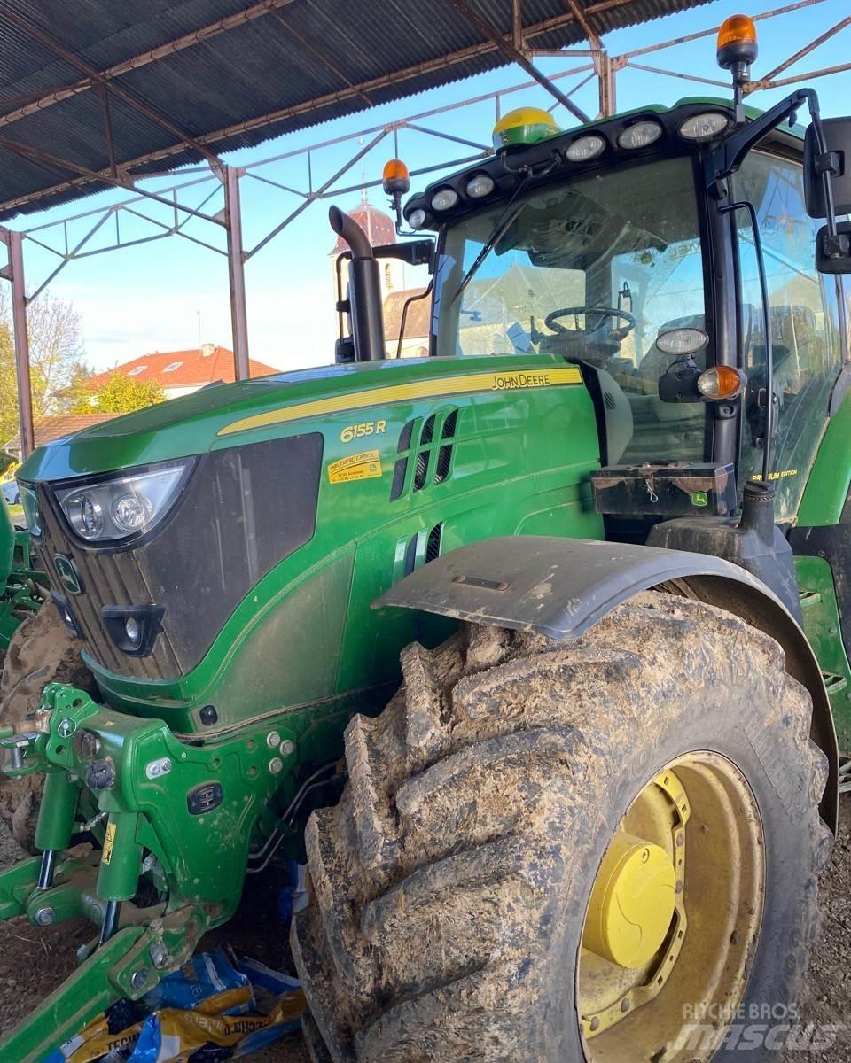 John Deere 6155R Tractoare