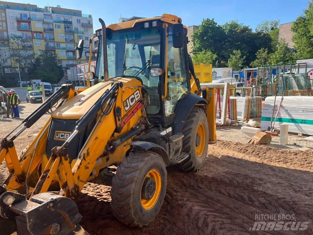 JCB 3 CX Excavatoare 7t - 12t