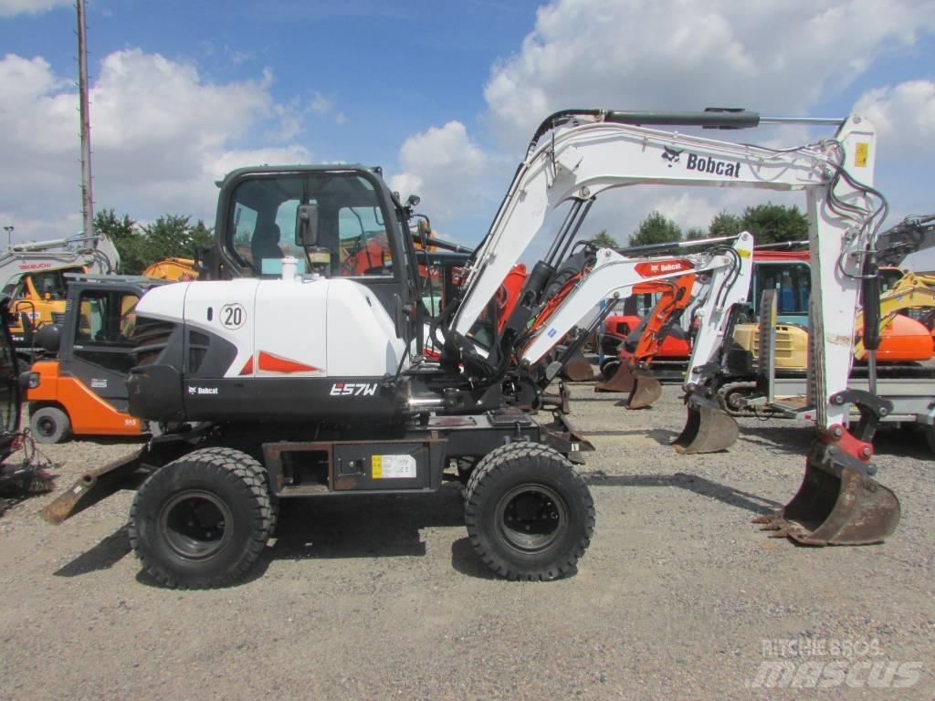 Bobcat E 57 W Excavatoare cu roti
