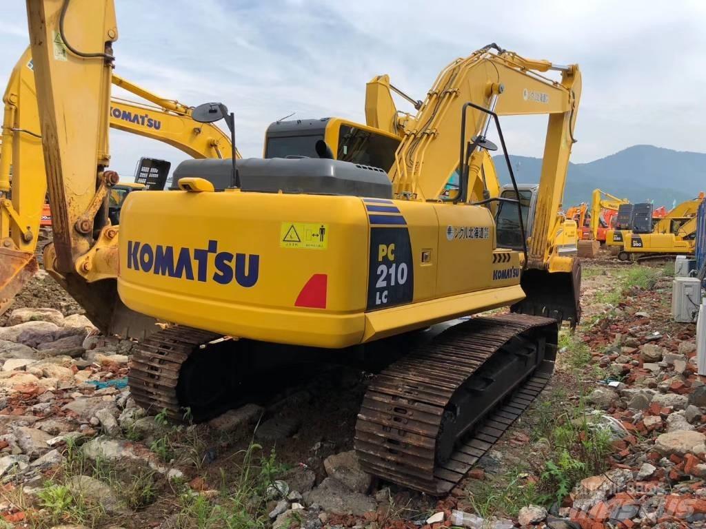 Komatsu 210LC-8 Excavatoare pe șenile
