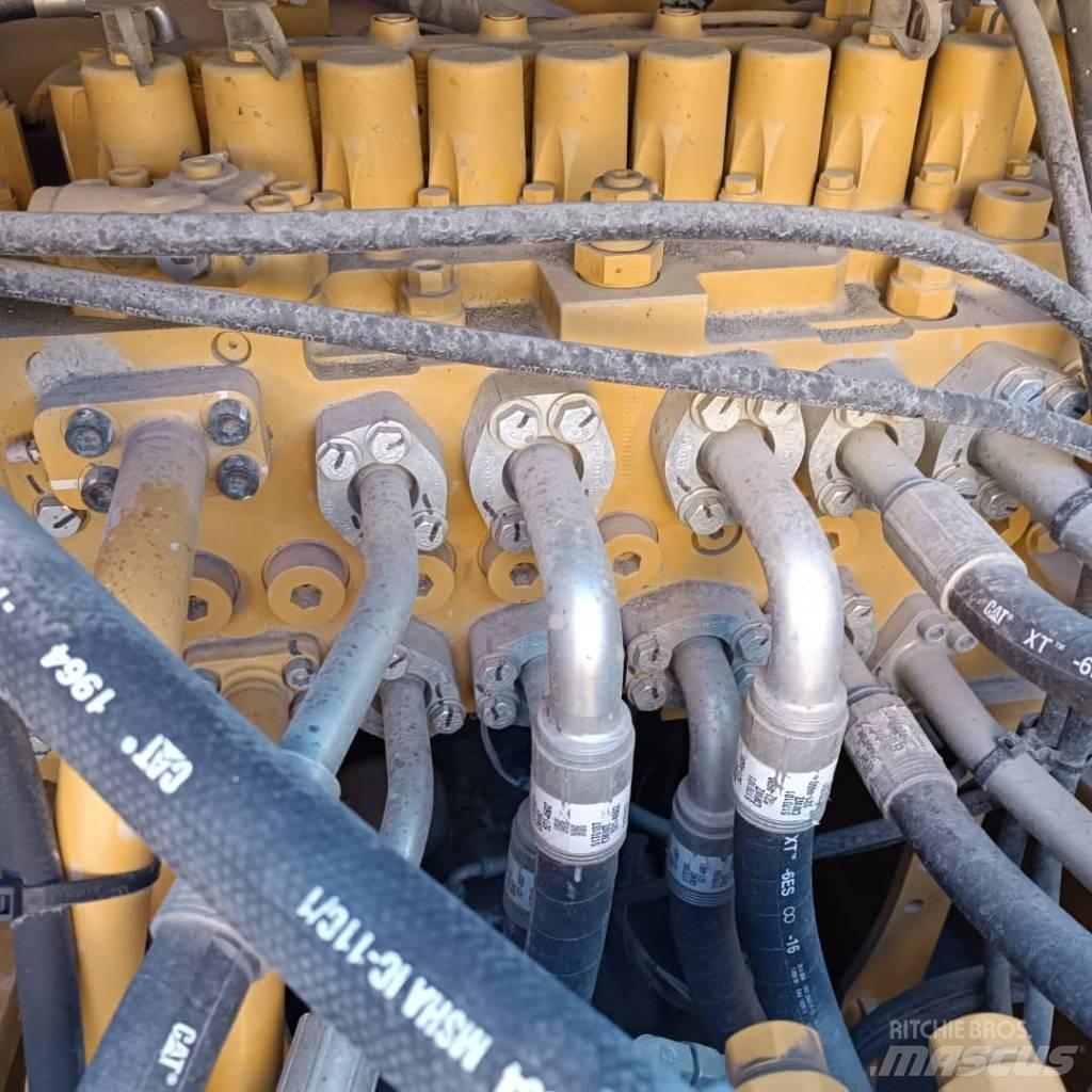 CAT 330GC Excavatoare pe șenile

