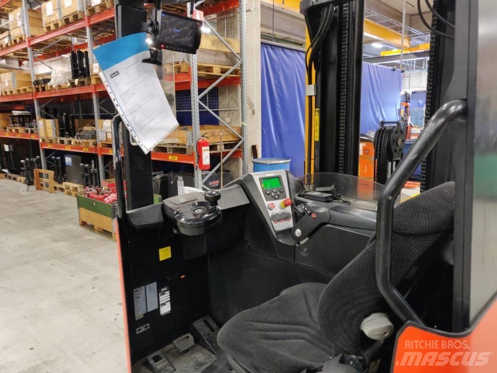 Rocla HS 16 F 5900 Stivuitor cu catarg retractabil