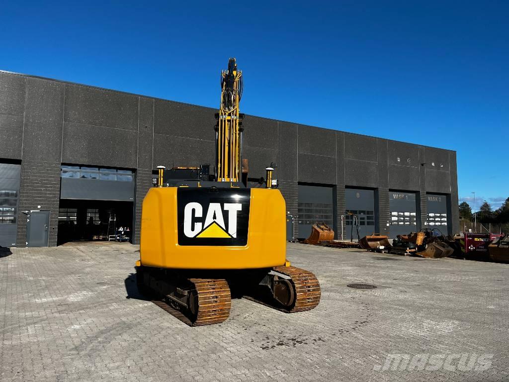 CAT 2020 Excavatoare pe șenile
