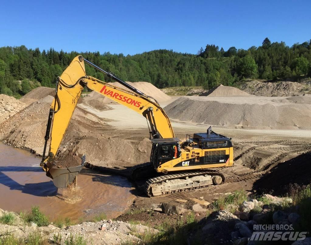 CAT 365C Excavatoare cu brat lung