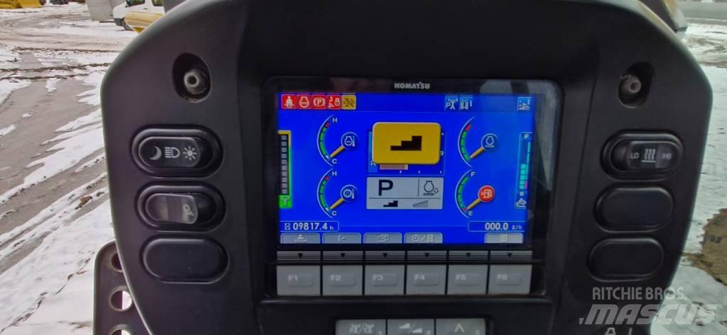 Komatsu D 61 PX -24 Buldozere pe senile