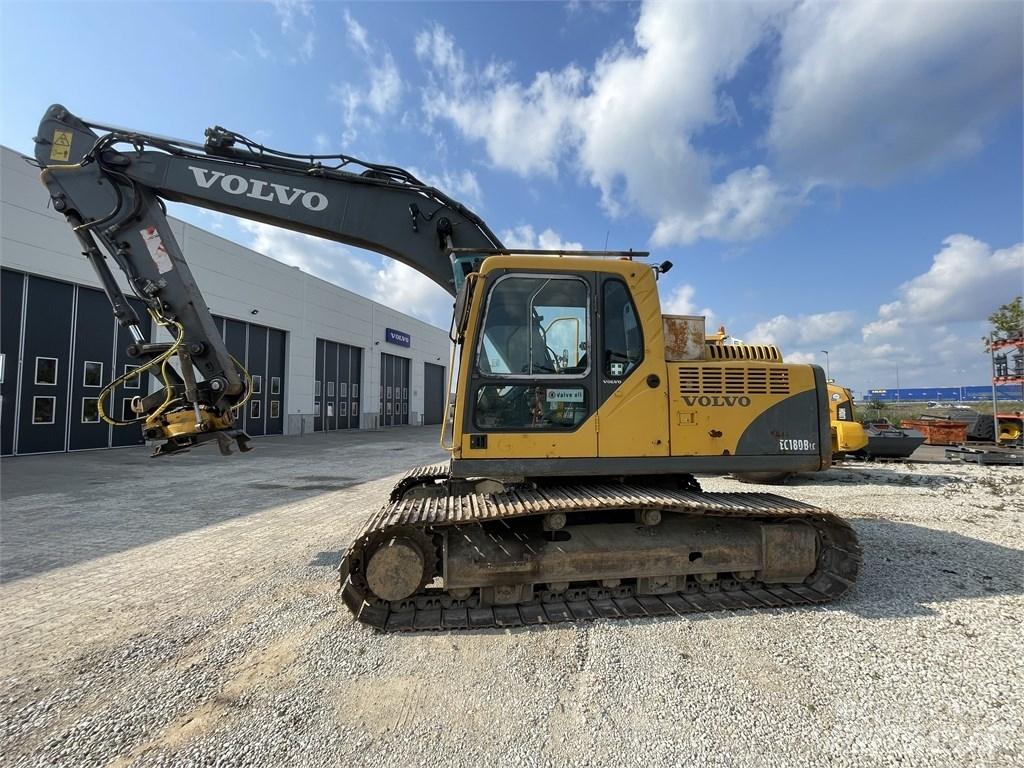Volvo EC 180 B LC Excavatoare pe șenile
