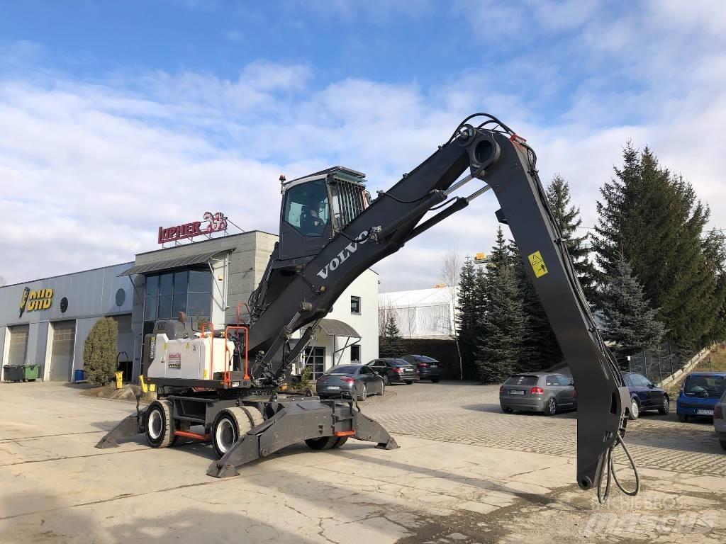 Volvo EW240EMH Paleta de manipulare