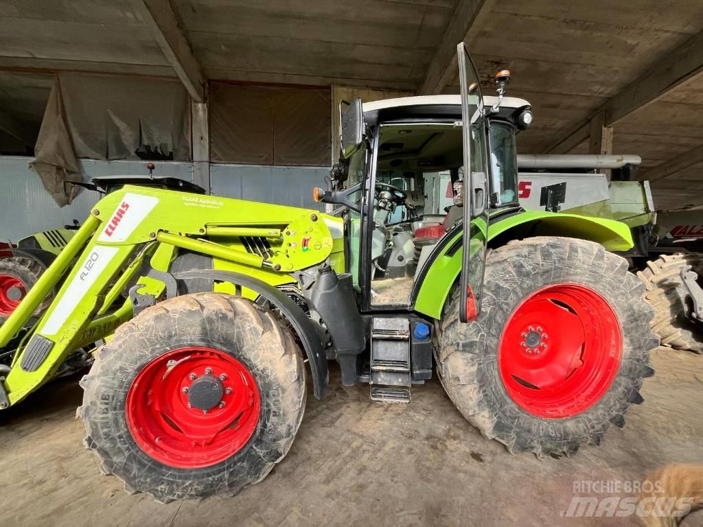CLAAS Arion 460 Tractoare