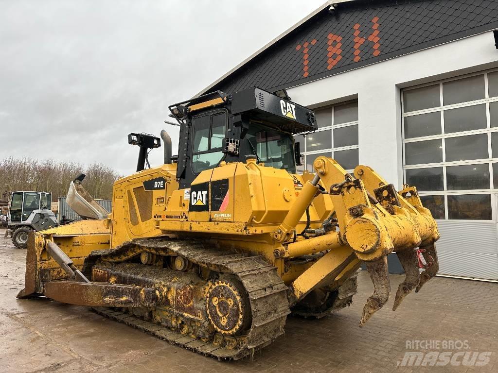 CAT D 7 E Buldozere pe senile