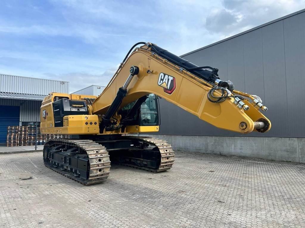CAT 374 Excavatoare pe șenile

