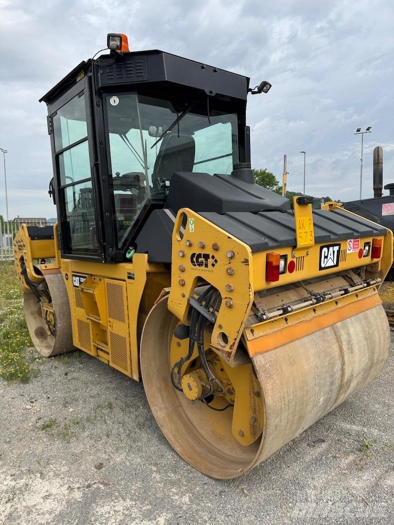 CAT CD 54 B Cilindri compactori dubli