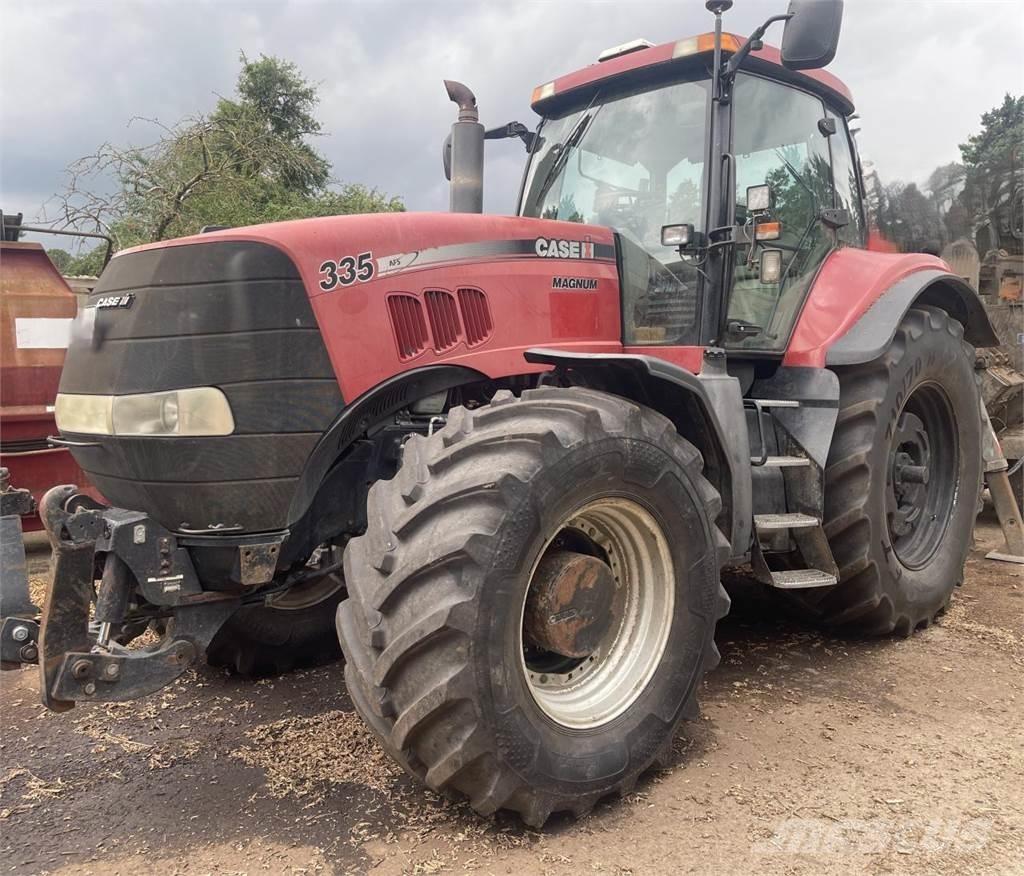 Case IH Magnum 335 Tractoare