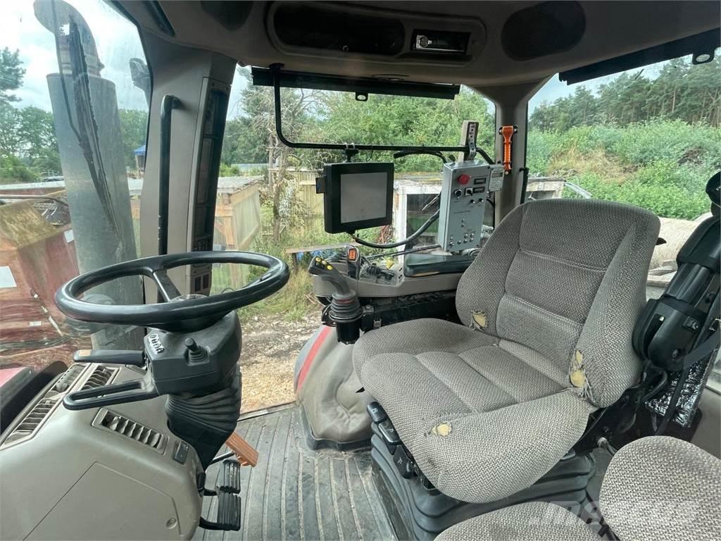 Case IH Magnum 335 Tractoare