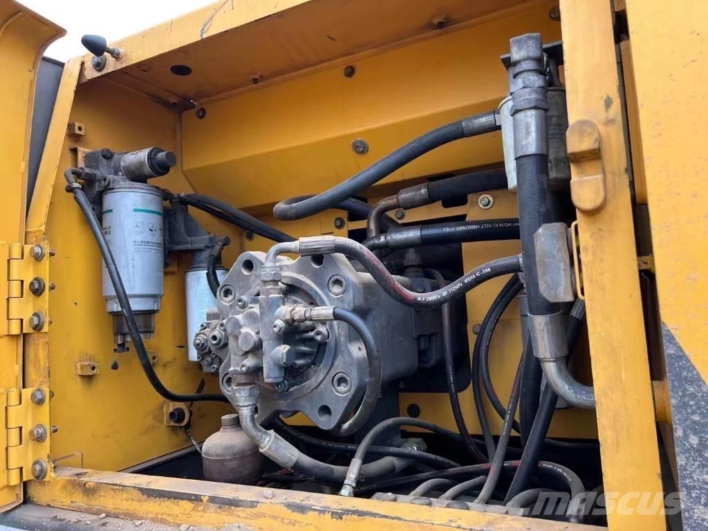 Volvo EC 290 B LC Excavatoare pe șenile
