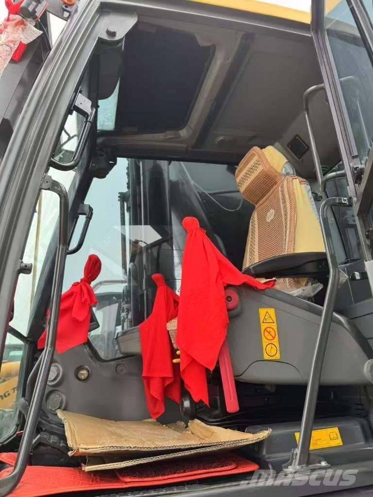 Volvo 480D Excavatoare pe șenile
