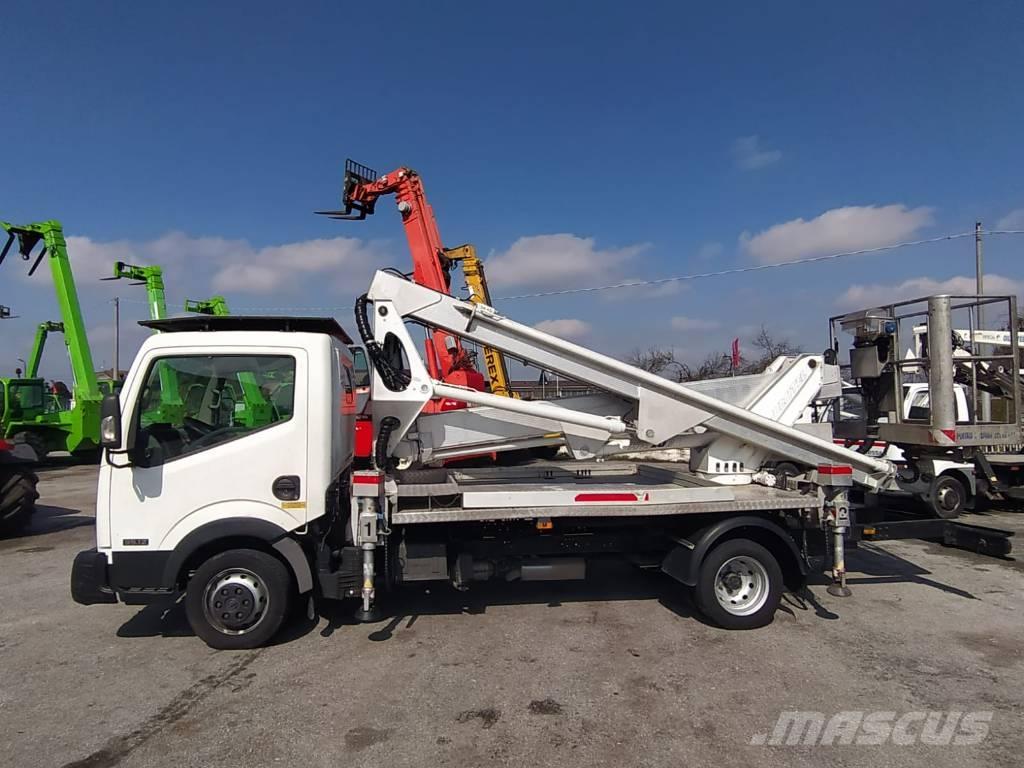 Multitel HX200 Platforme aeriene montate pe camion