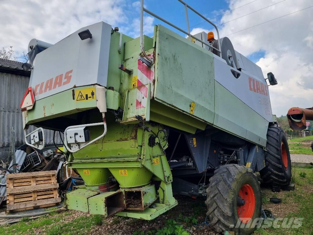 CLAAS Lexion 480 Combine de secerat