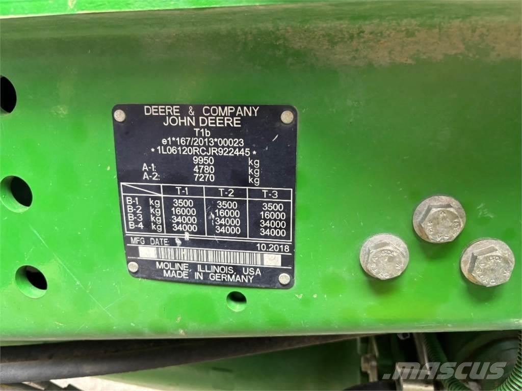 John Deere 6120R Tractoare