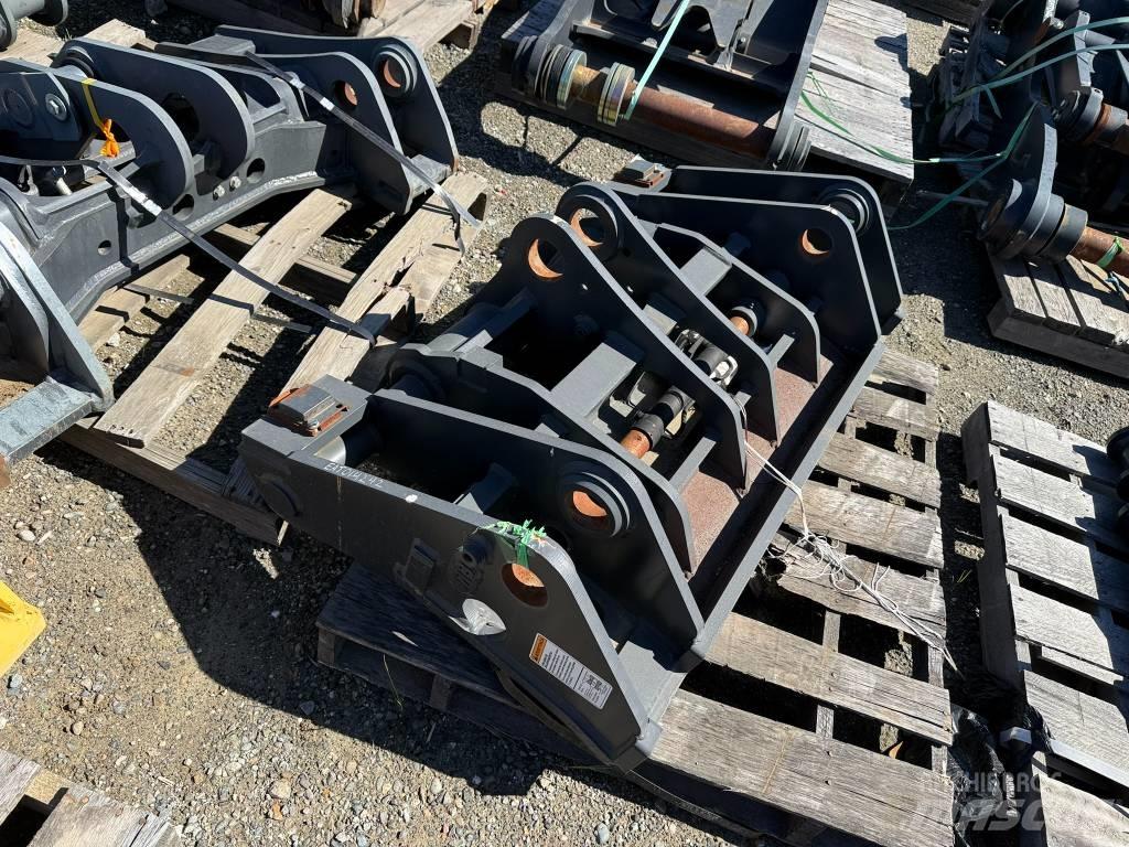 JRB KOMATSU WA320 QC Conectoare rapide