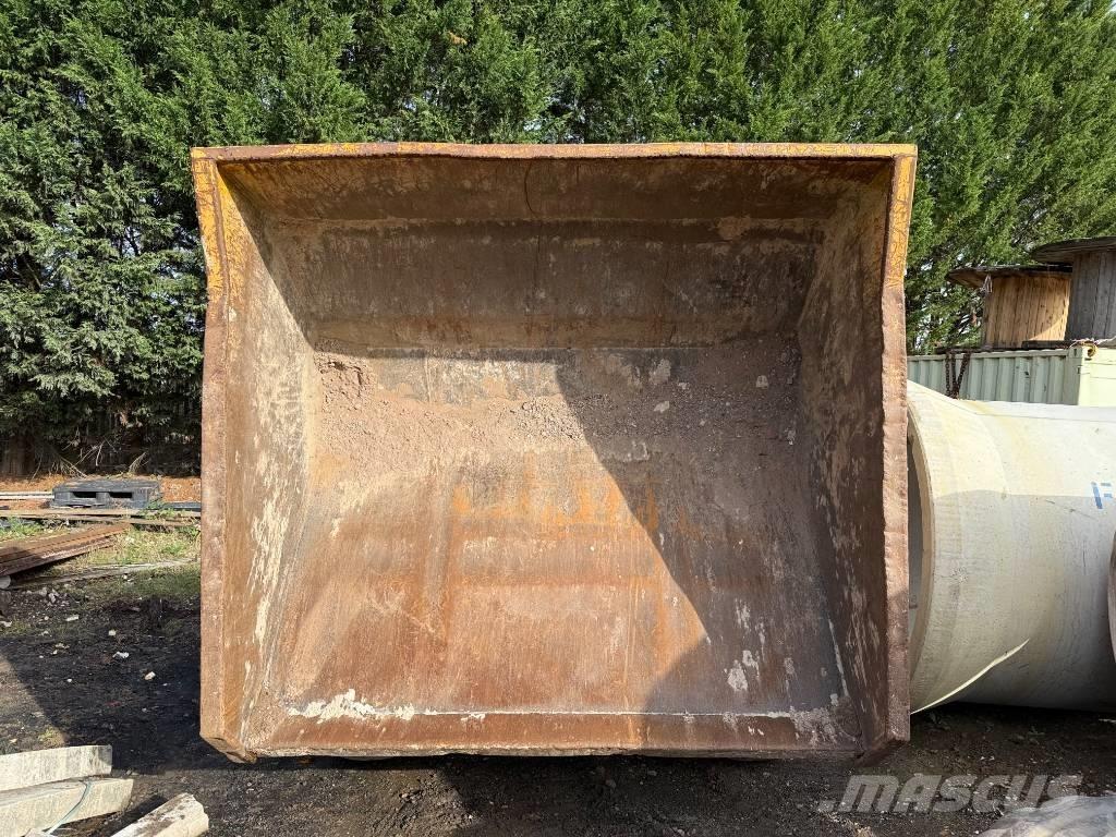 Terex TA9 Minitractor de teren