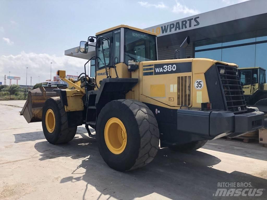 Komatsu WA 380-5H Incarcator pe pneuri